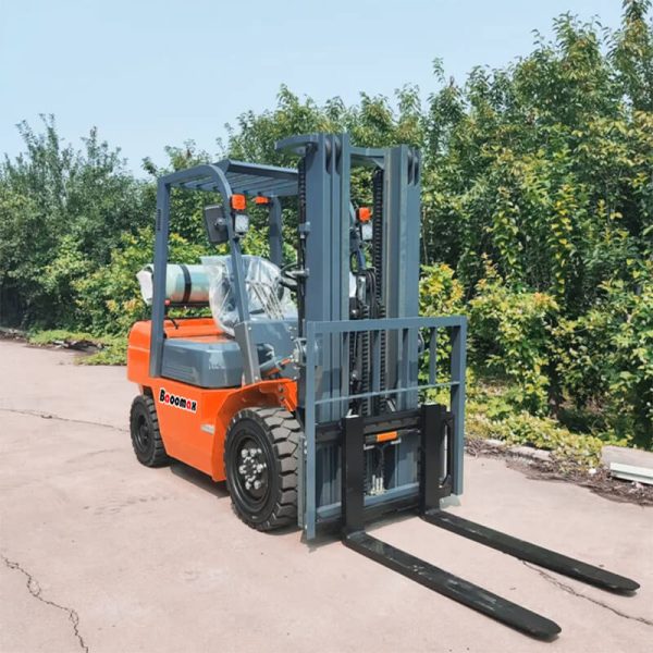 02 China cheap 2 ton 2.5 ton LPG gasoline forklift truck